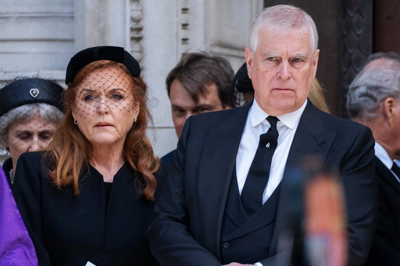 epstein-sarah-ferguson-detayi-i69973d548e4bc.jpg